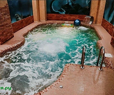 Основной зал