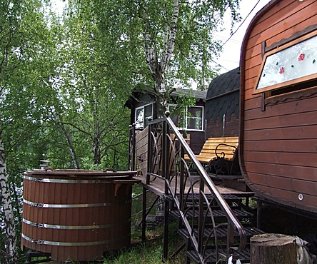 Русская баня с кедровой купелью