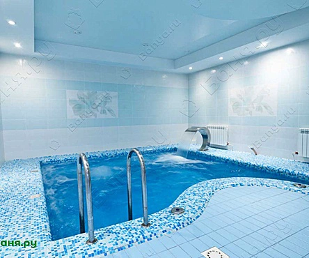 Сауна с бассейном