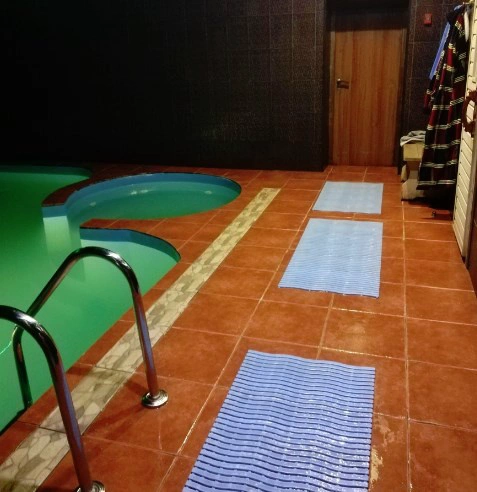 Основной зал