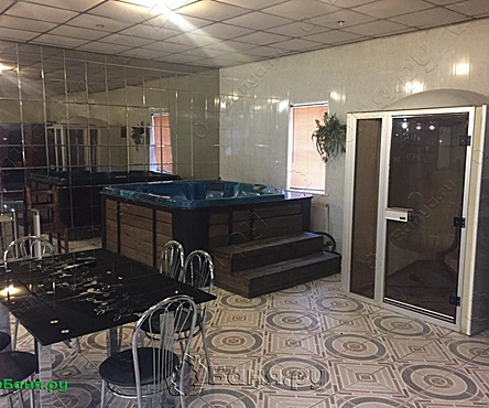 Основной зал