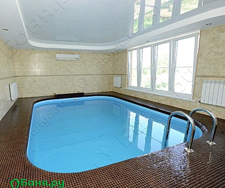 Основной зал