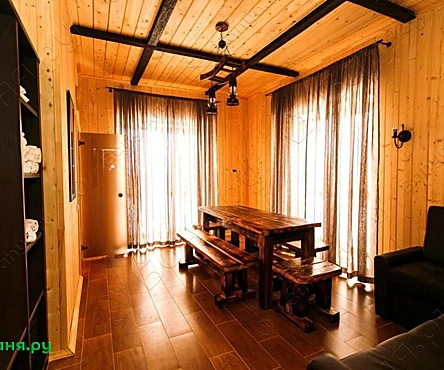 Дом с кинотеатром и караоке Zumm