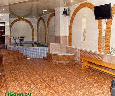 Основной зал