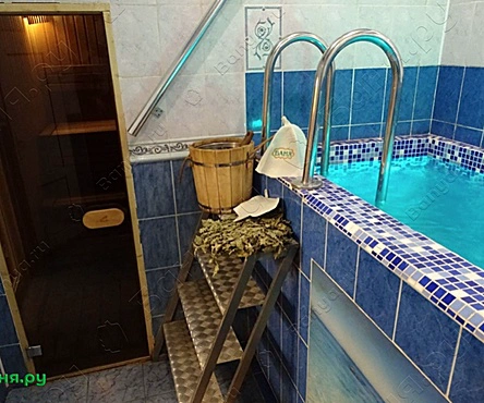 Основной зал