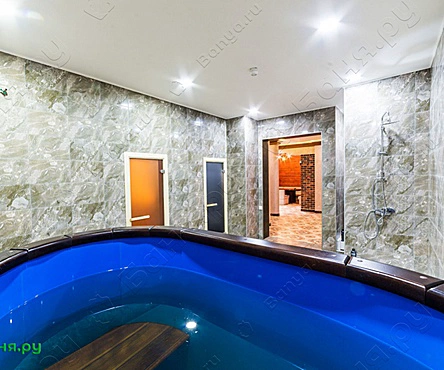 Основной зал