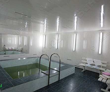 Основной зал