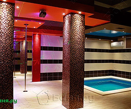 Основной зал