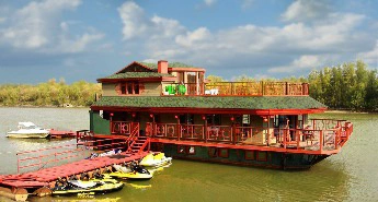 Сауна на воде Джонка