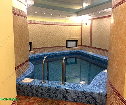 Основной зал