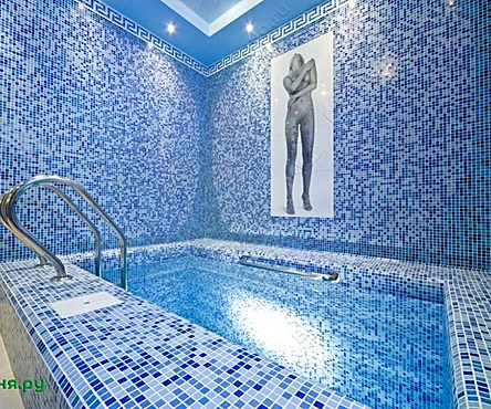 Основной зал