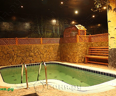 Зал Тещина дача 