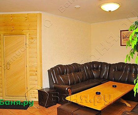 Основной зал