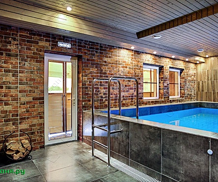 Основной зал