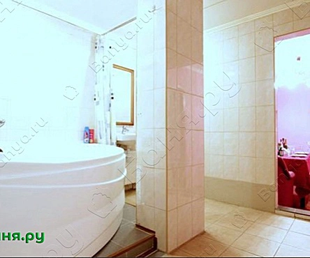 Малый зал с джакузи