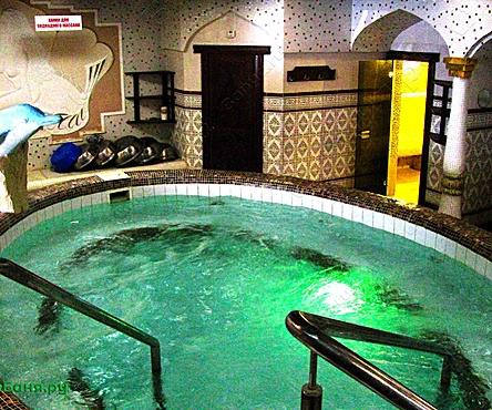 Мужское и женское отделения