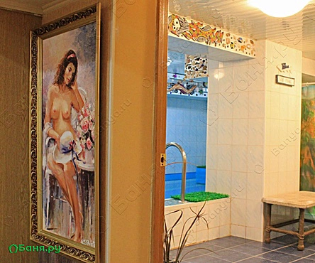 Зал с бассейном