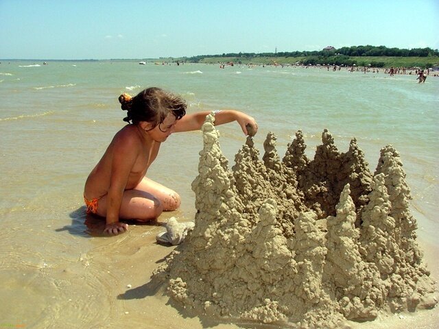 Целебные грязи у Азоского моря