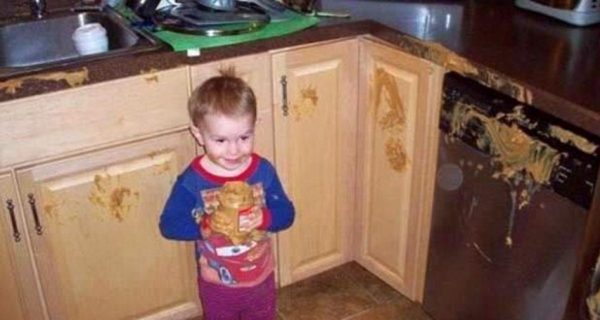 Пока родители не видят: смешная подборка старых и новых детских проделок (31 фото)