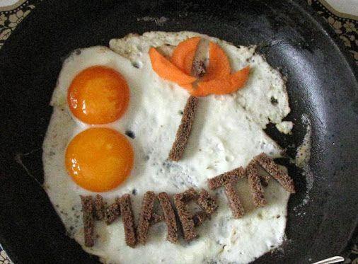 Яичница на 8 марта 1
