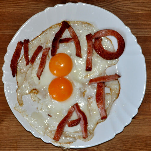 Яичница на 8 марта