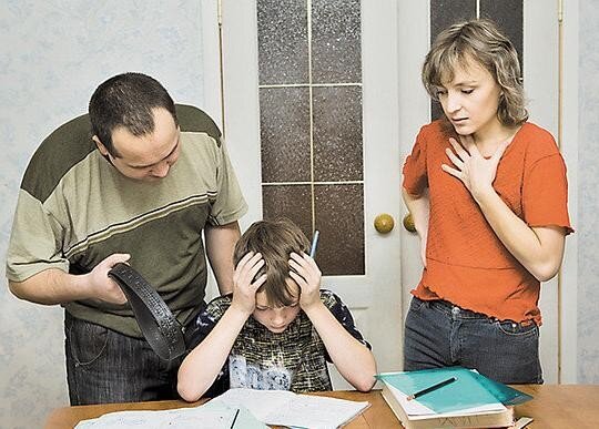 Опасные фразы родителей, которые не стоит употреблять