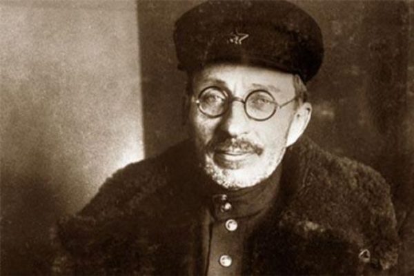 Антон Макаренко