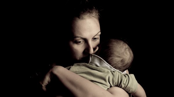 Мать с ребенком