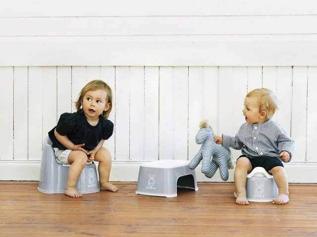 Potty babies