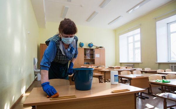 В Ульяновской области более 230 классов перешли на дистанционное обучение из-за COVID-19 и ОРВИ