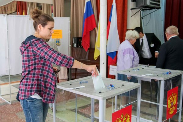 Стало известно, будут ли работать школы в первый день голосования на выборах в Госдуму