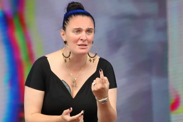 Елена Ваенга