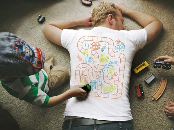 "Хочу играть!", - ленивые игры для уставших родителей