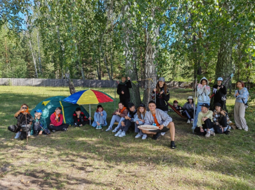 В лагере «Лесная республика» завершилась смена «Туристическое агентство «Зауралье»