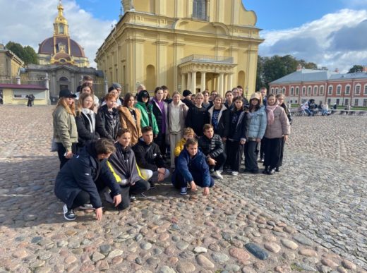 Зауральские школьники отдыхают в Санкт-Петербурге