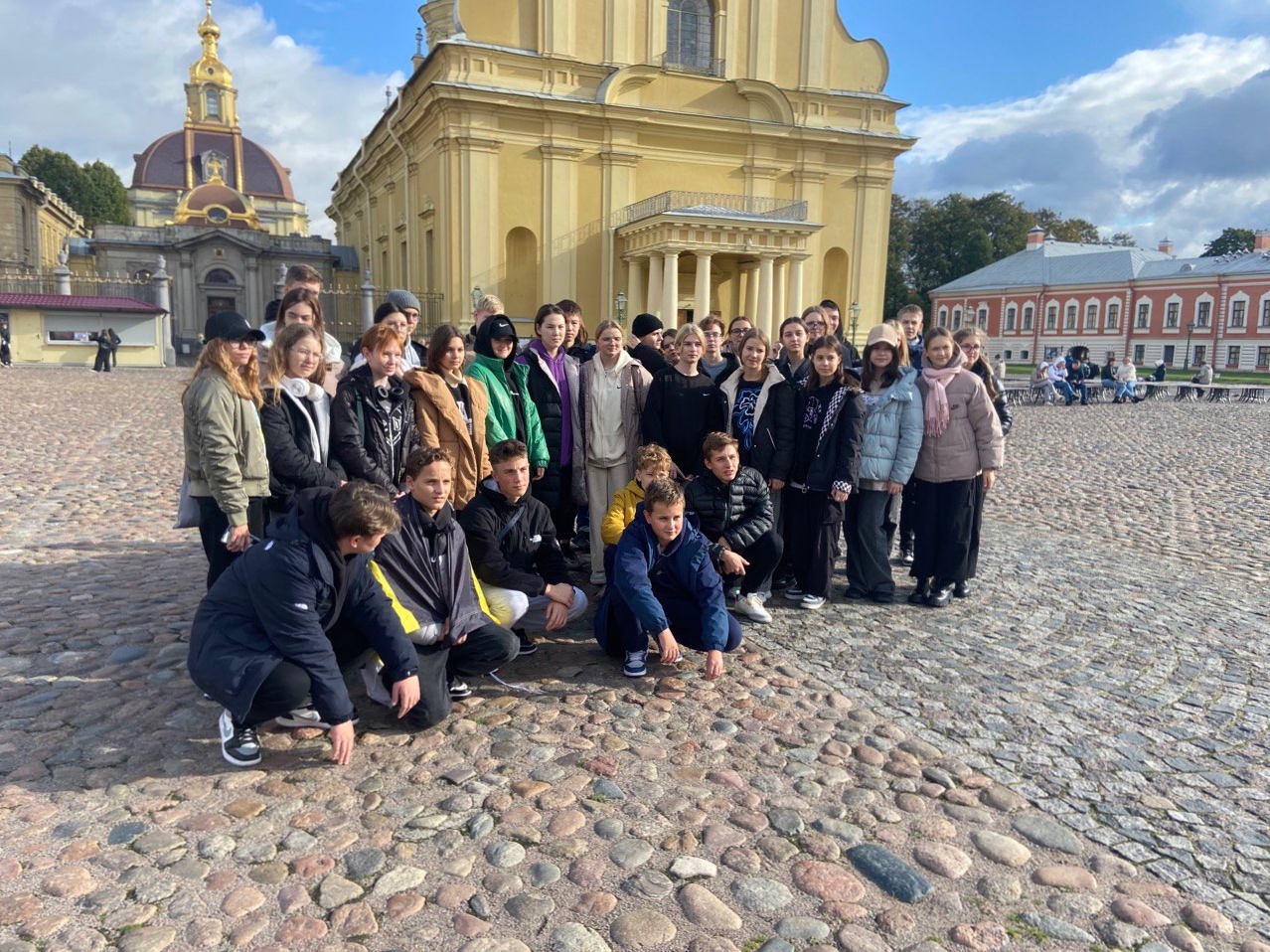 Зауральские школьники отдыхают в Санкт-Петербурге