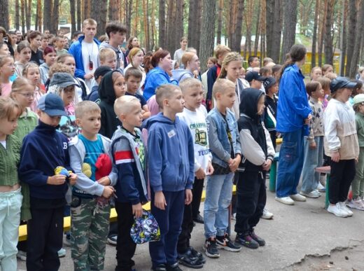 Начались летние смены в трех лагерях