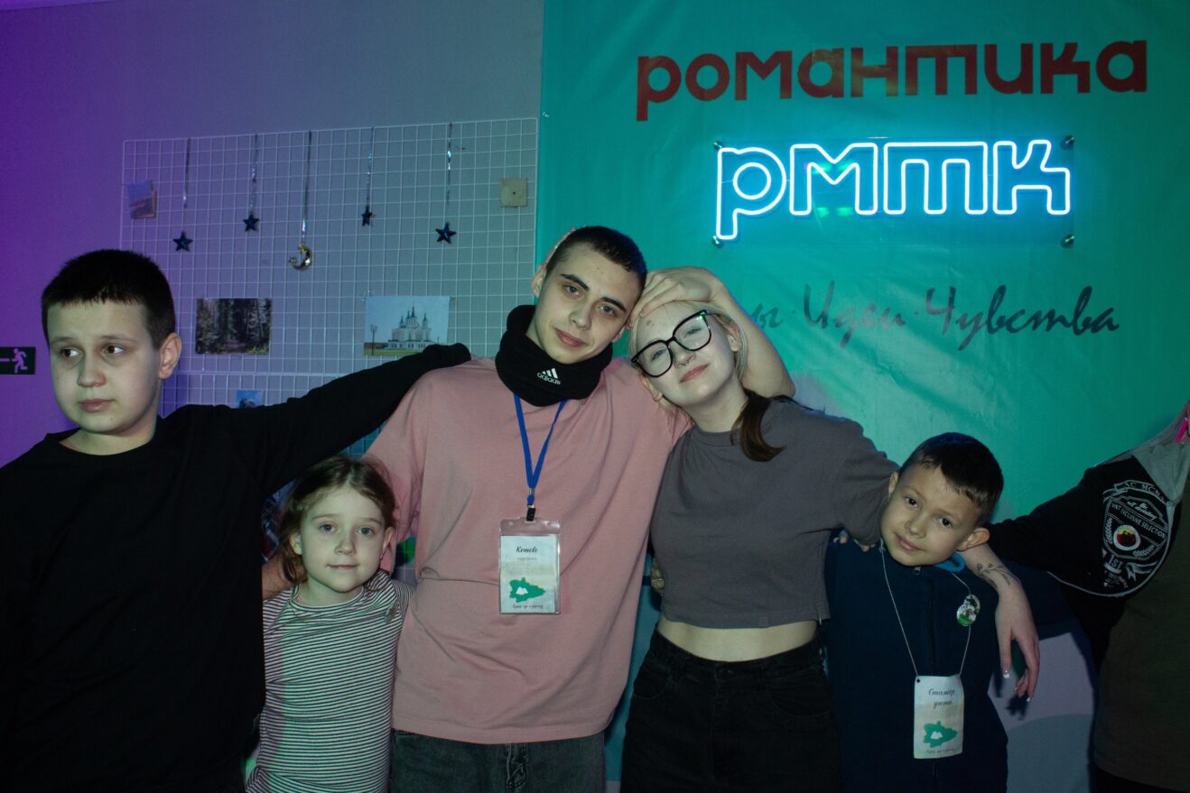 В лагере СОЛКД «Романтика» завершилась смена «Край, где я расту»