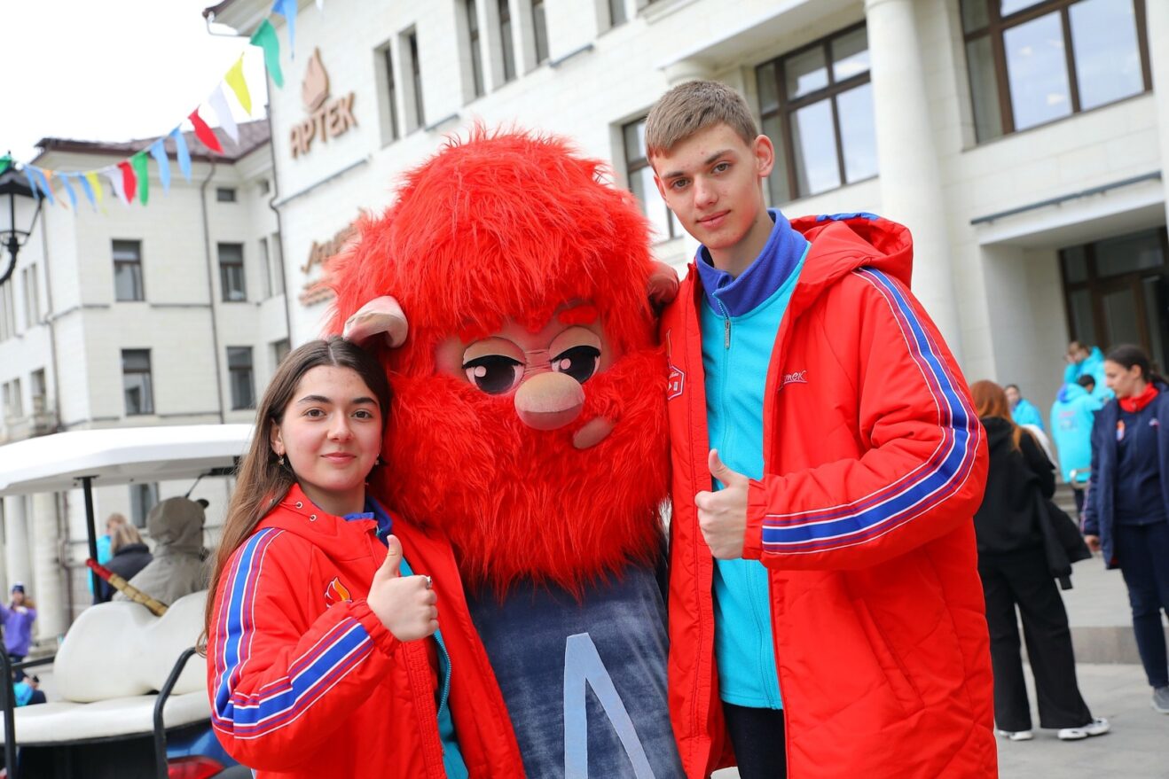 Начался опрос для выбора Почётных «артековцев» Курганской области