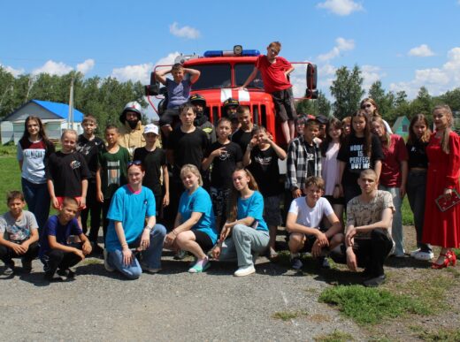 Завершилась третья смена в загородном оздоровительном лагере «Космос»