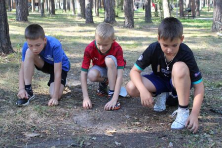 В лагерях Курганской области продолжается реализация направления «Трудовое лето» в рамках модуля «Полезный отдых»