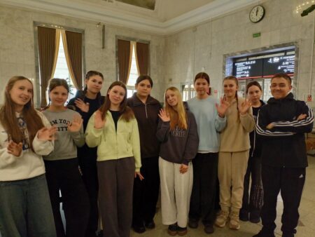 Школьники Курганской области отправились в МДЦ «Артек» на первую смену 2026 года