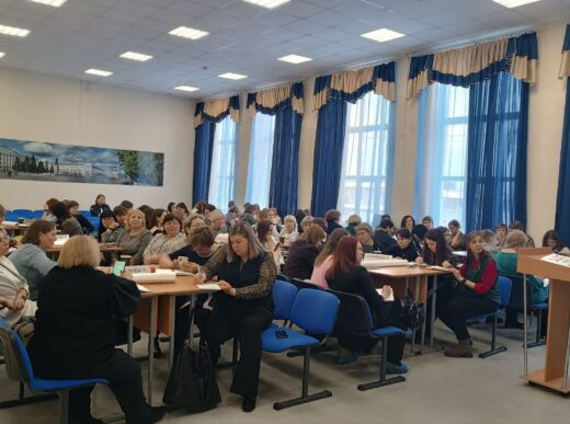 В Кургане прошёл завершающий межмуниципальный семинар «Школа успешного лета 2026»