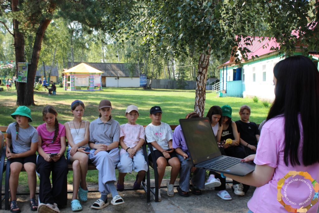 В загородных лагерях продолжаются мероприятия, посвящённые Году академика Илизарова