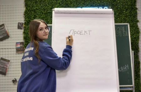 Представитель СОЛКД «Романтика» Кира Шигапова стала победителем конкурса «Лучший вожатый России»