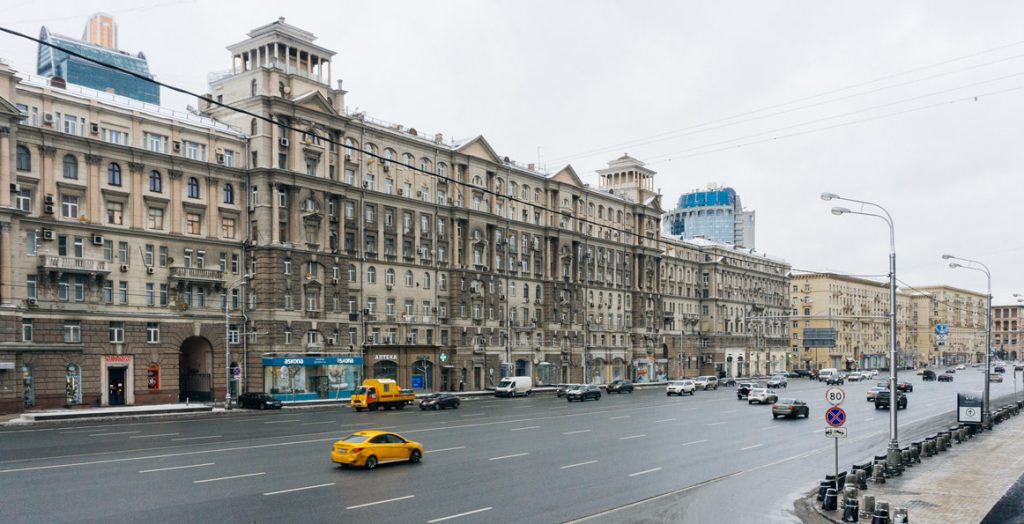 Один день на Кутузовском проспекте