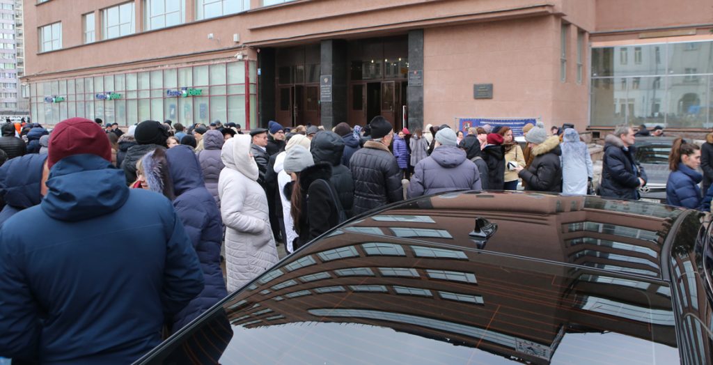 Сегодня в Москве, кажется, эвакуировали всех: количество звонков перевалило за 200