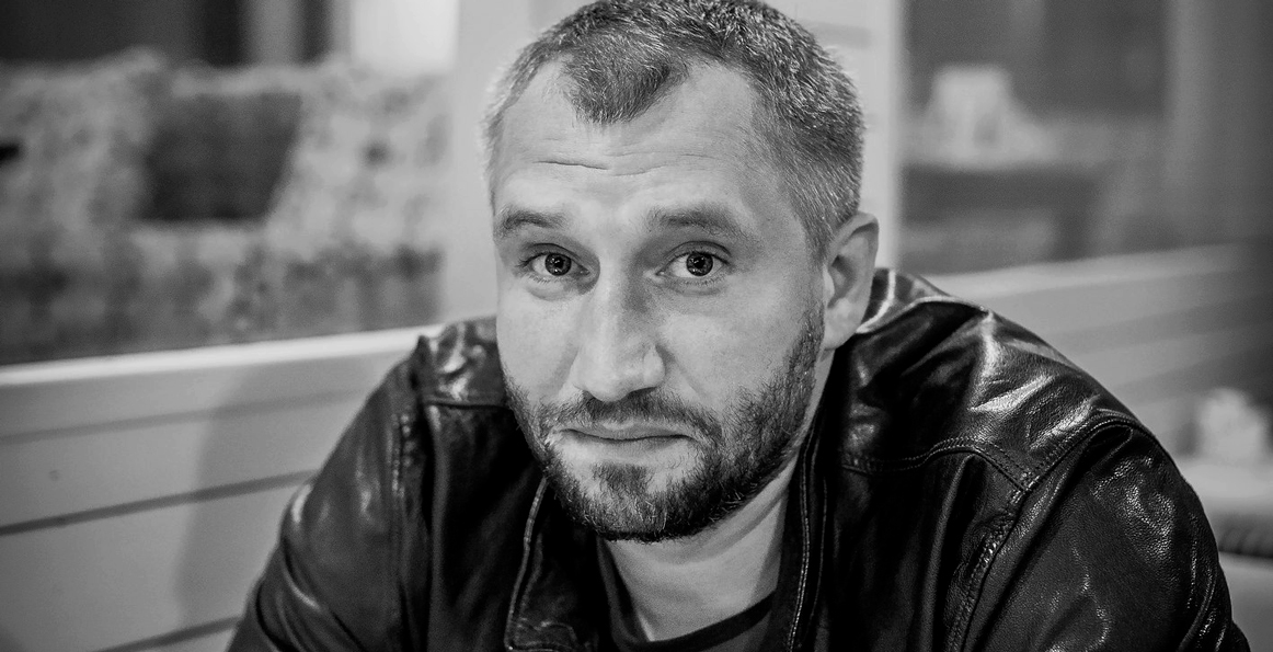 Режиссер «Завода» Юрий Быков: «Москва — город людей, которые хотят от жизни все. Боюсь, я не хочу от жизни все»