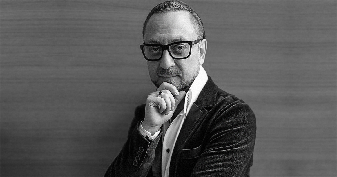 Визажист Эрик Индиков: «Никогда не понимал заносчивых персонажей, фыркающих на клиентов»