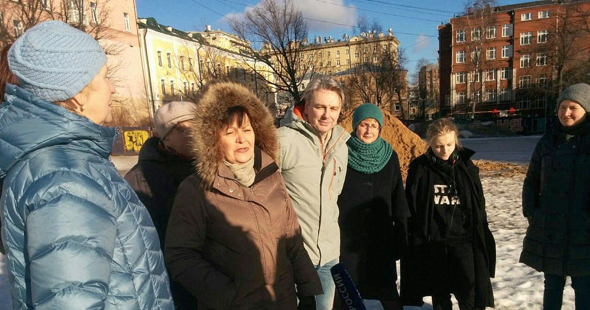 Жители Тверского района спасли от застройки Малюшинский двор на Цветном бульваре